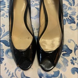 Black Peep Toe Patent leather shoes. Size 10. Worn